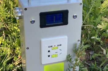 30W Hand Crank Generator Portable Power Station Review